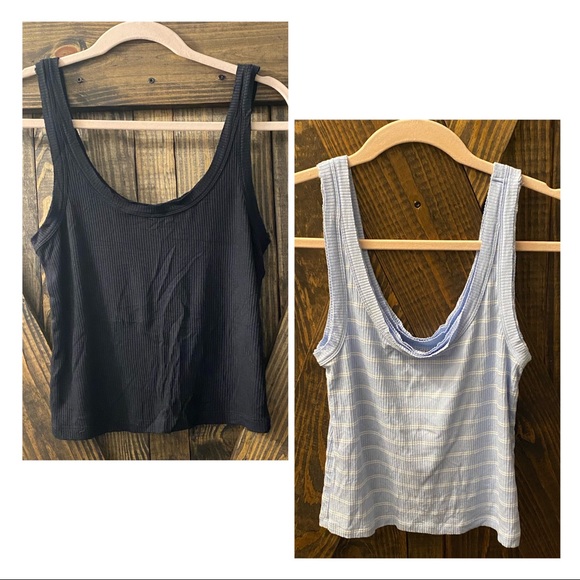 Ribbed tank top (2) - Picture 1 of 11